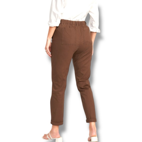 Old Navy Size XL Espresso High-Waisted OGC Chino Cropped
Workwear Pants - Picture 3 of 7